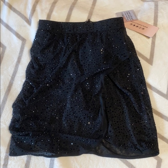 Oh Polly Dresses & Skirts - Never worn